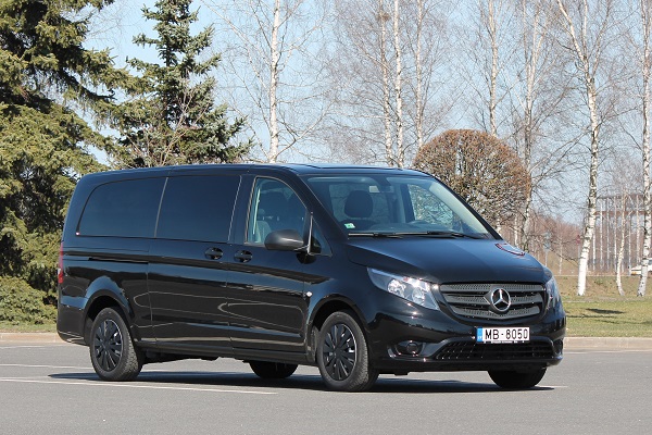 Mercedes Benz Vito minivan transfers Riga
